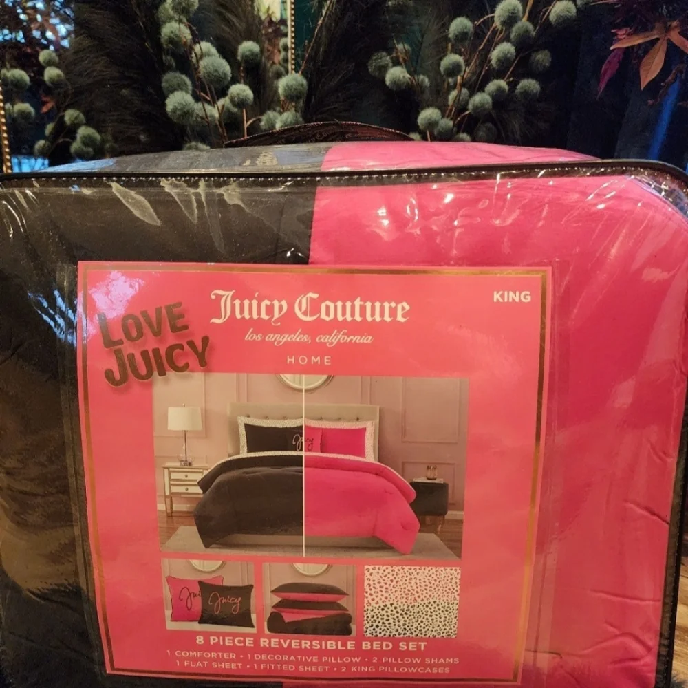 Juicy Couture Reversible 8 Piece King Size Designer Bed Set new